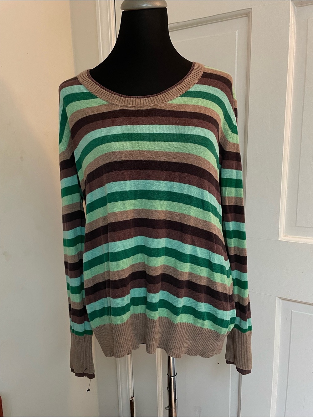 Austin Clothing Co. Striped Scoop-Neck Sweater in Mint Green, Teal & Brown
